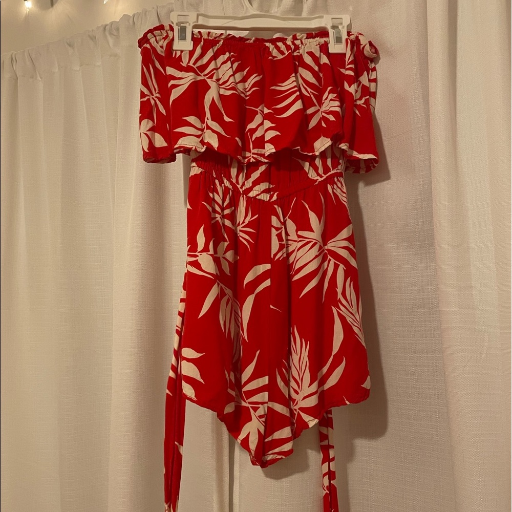 Strapless romper